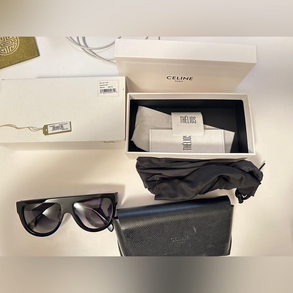 Celine black frame  sun glasses - Picture 5 of 5